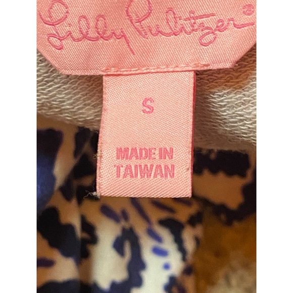 Lilly Pulitzer Women's Small 1/2 Zip Elephant Pattern Top Navy White - Picture 11 of 12